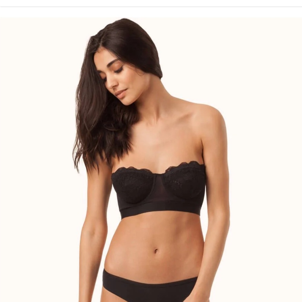 Lively The Lace Strapless Bra: Jet Black - 32B